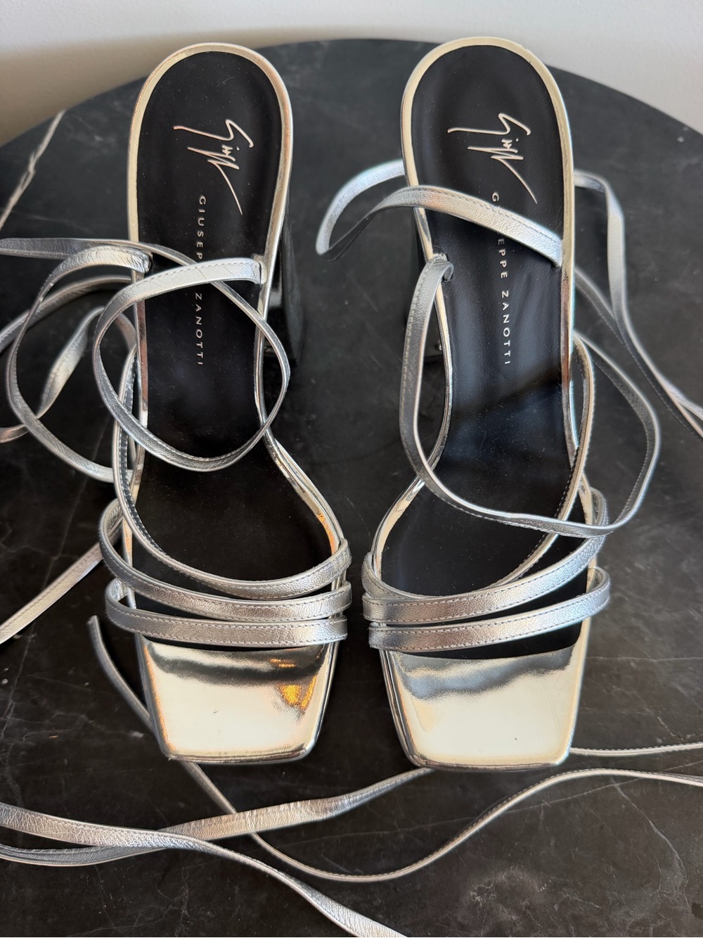 Giuseppe Zanotti Flavienne Mirrored-leather Platform Sandals In Silver - Picture 4 of 7